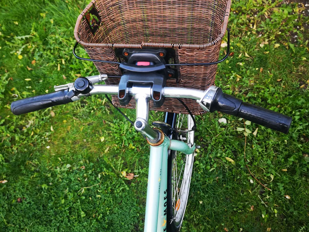Billede 3 - KILDEMOES SREET 28"  53cm højt 7 gear.  Ny dæk. Lø