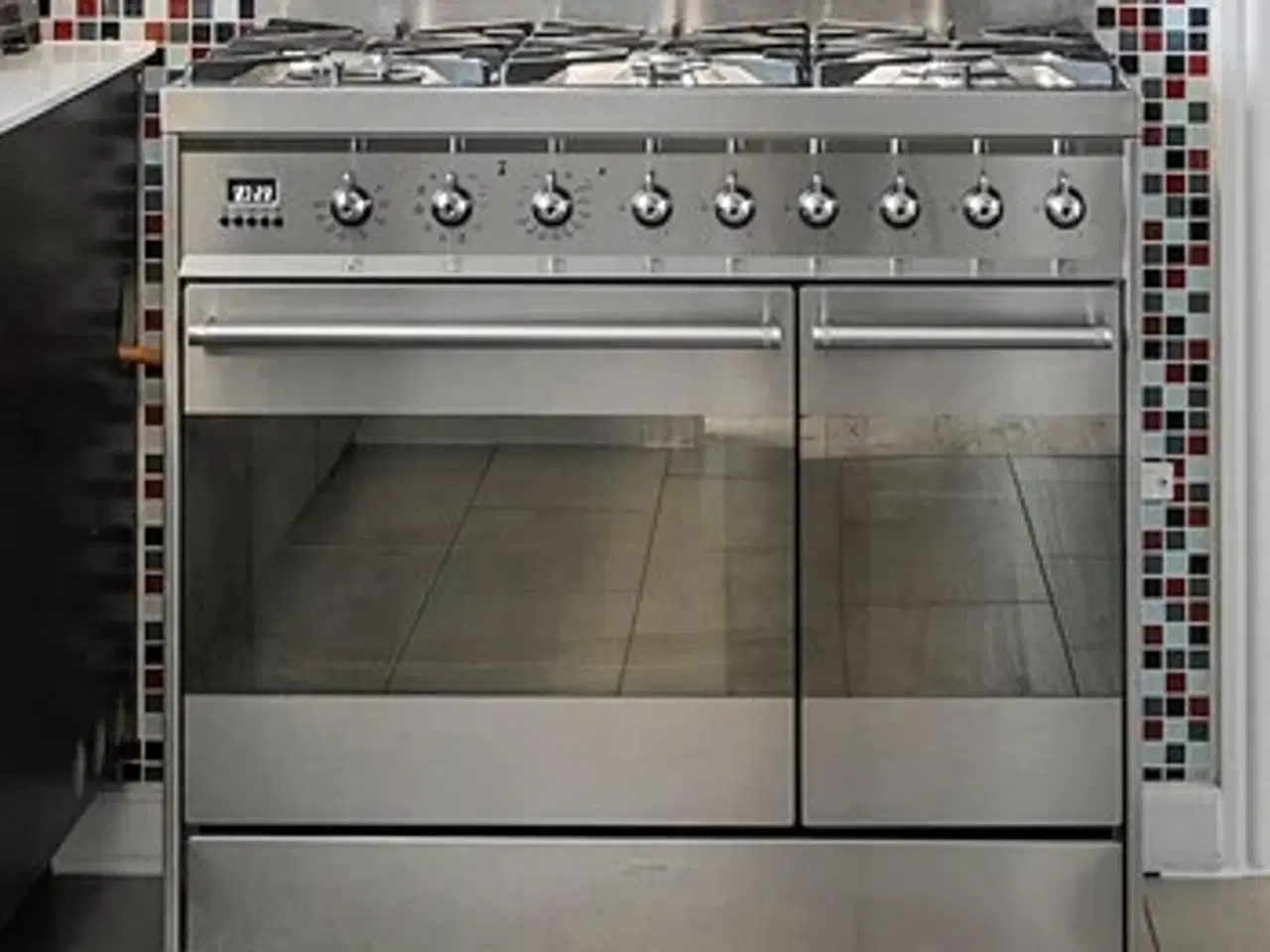 Billede 1 - SMEG C92GPX9 Gaskomfur stål