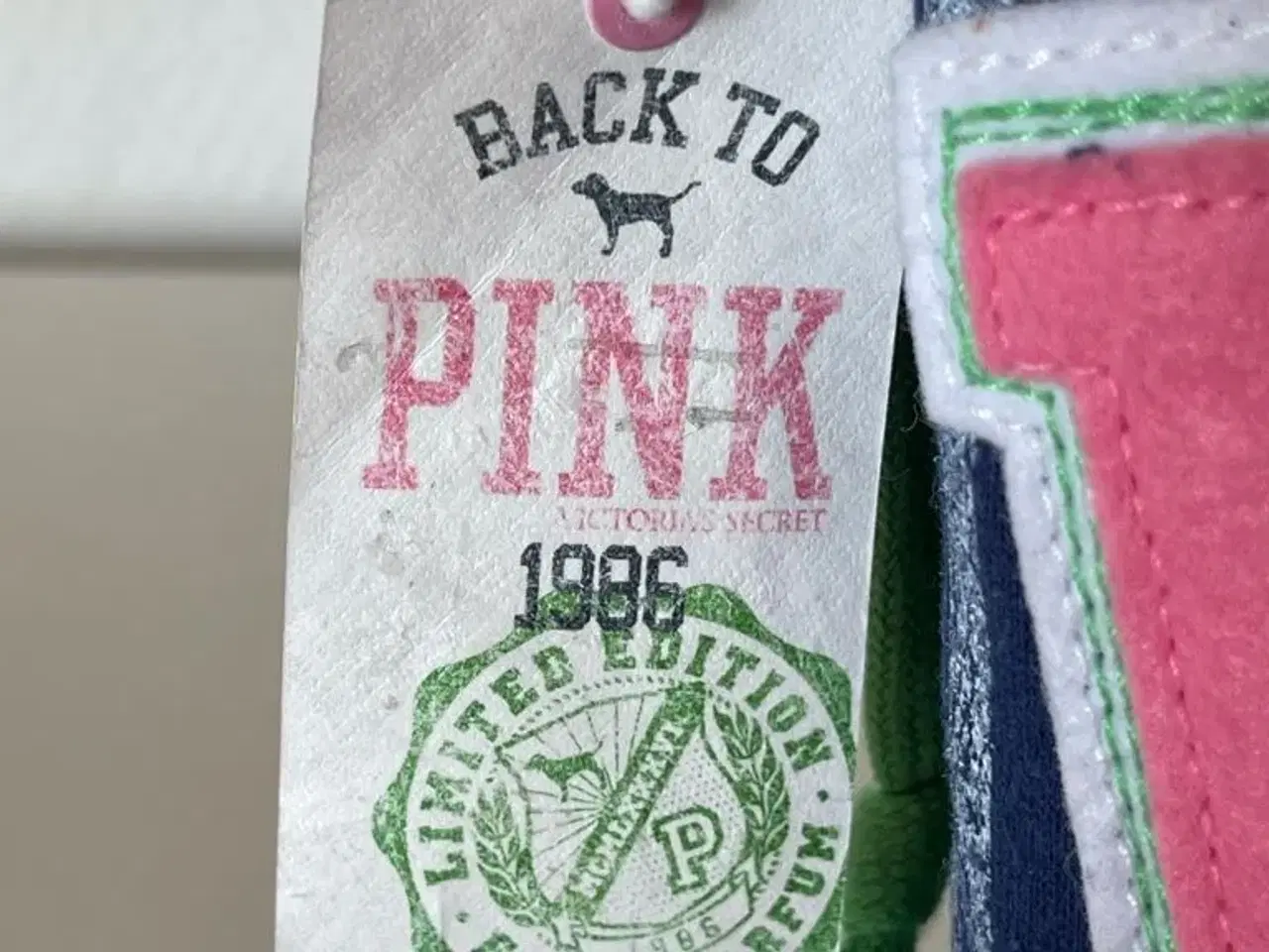 Billede 2 - Ny Back To Pink 1986 FOR WOMEN by Victoria Secret