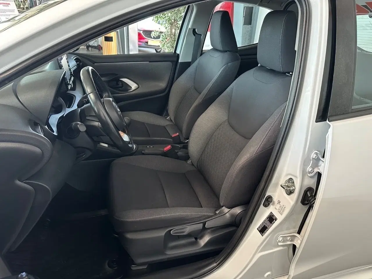 Billede 6 - Toyota Yaris 1,0 Essential Van