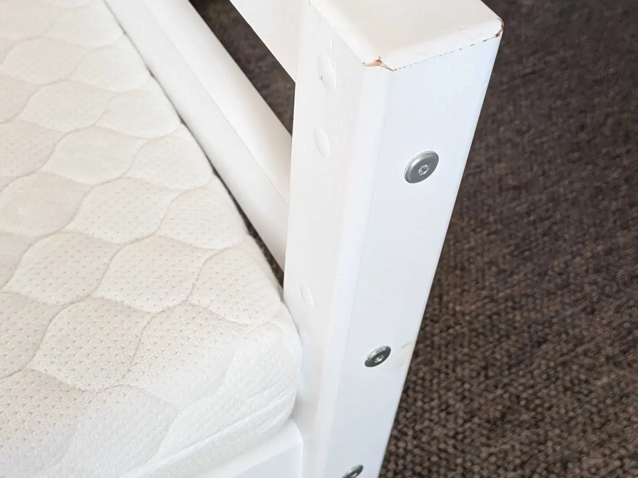 Billede 3 - Juniorseng 70 x 160 cm, inkl. madras