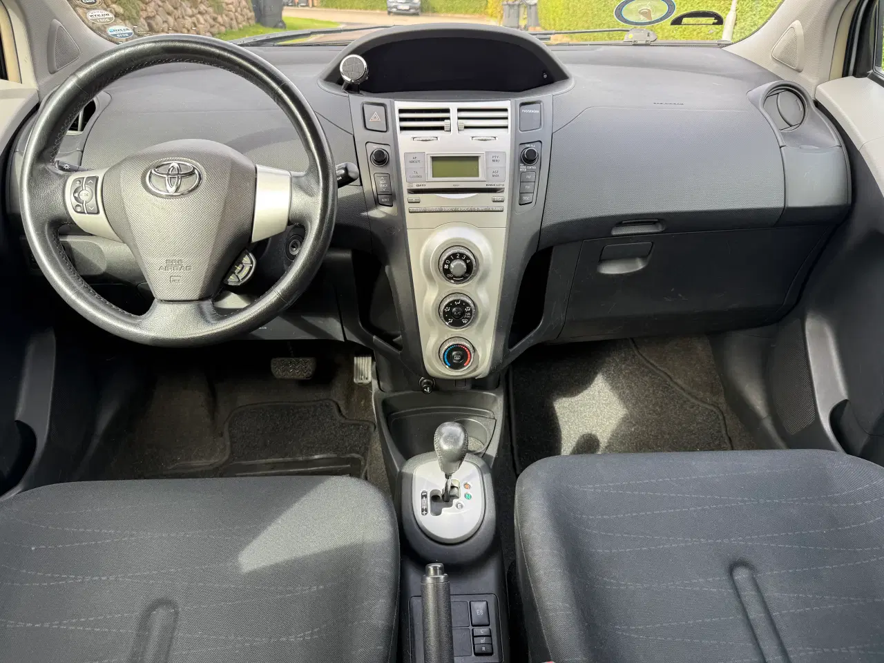 Billede 10 - Toyota Yaris 1,3 - Automatgear