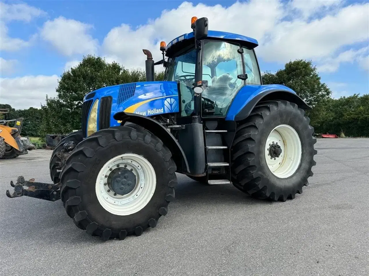 Billede 2 - New Holland T8050 MED AFFJEDRET FORAKSEL!