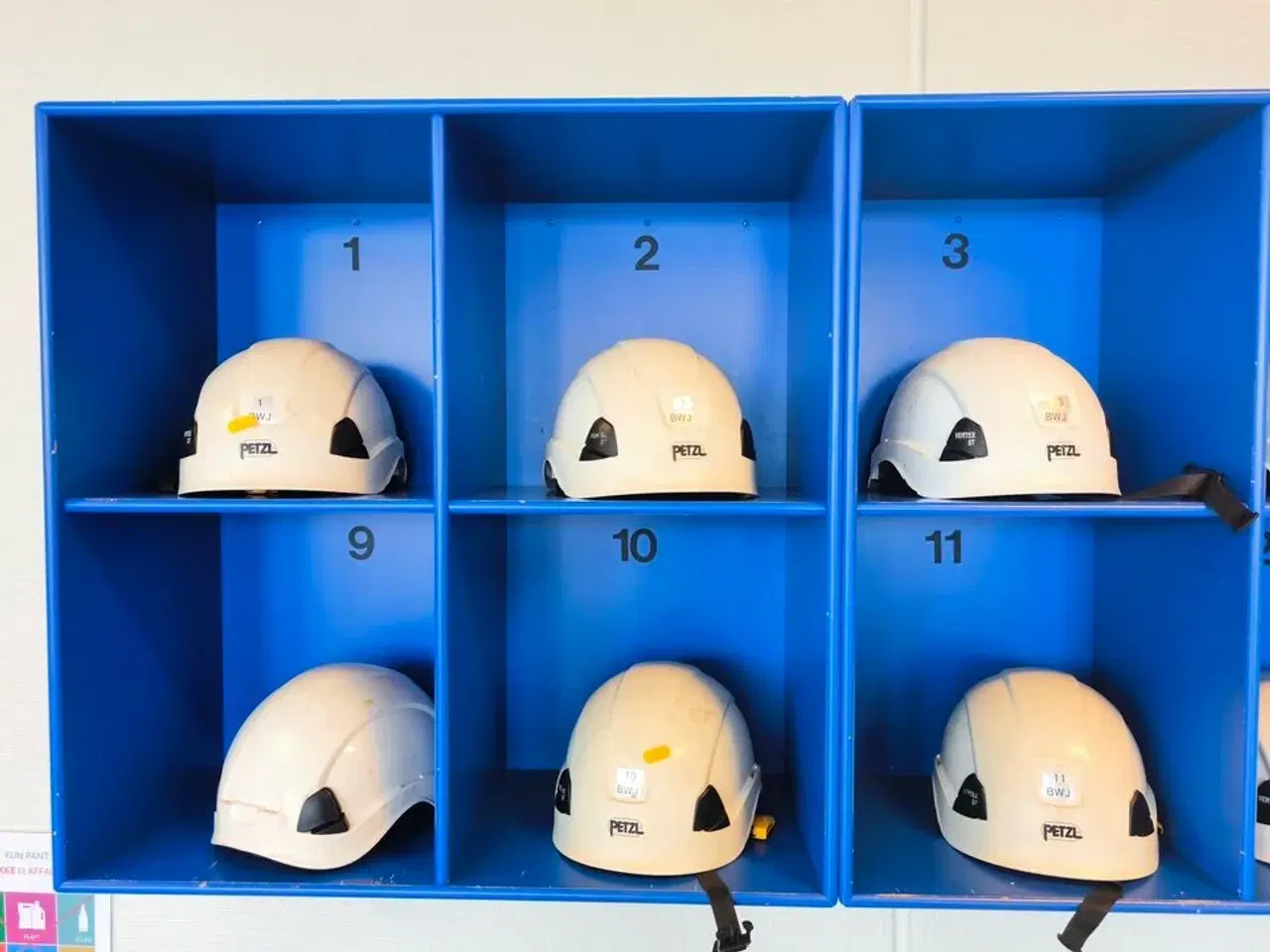 Billede 2 - 15 stk. hjelme