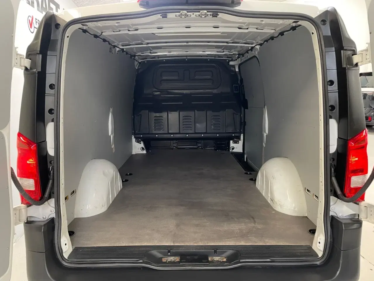 Billede 14 - Mercedes Vito 114 2,0 CDi Kassevogn aut. XL RWD