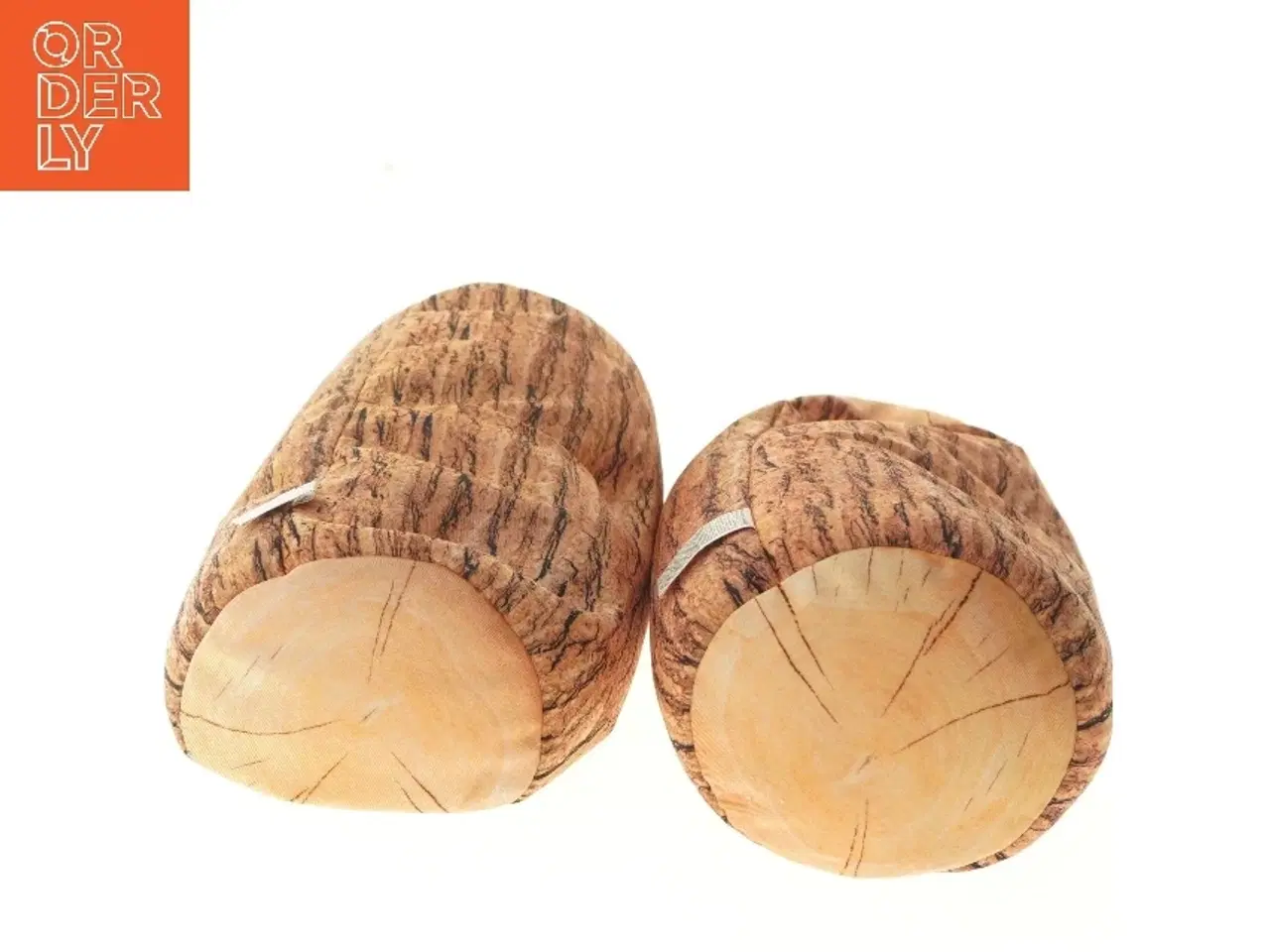 Billede 2 - Træstammeformede puder (str. 2 stk 33 cm)