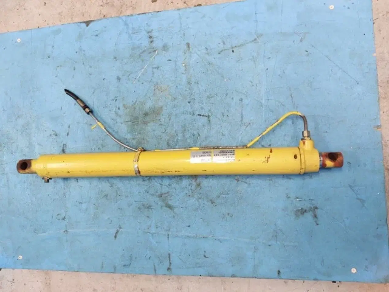 Billede 10 - New Holland TX65 Tømmerør 84038955 