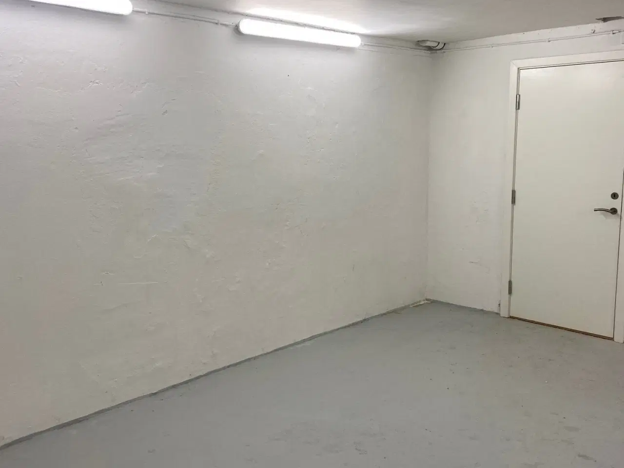 Billede 2 - Kælderlokale til leje centralt i Valby