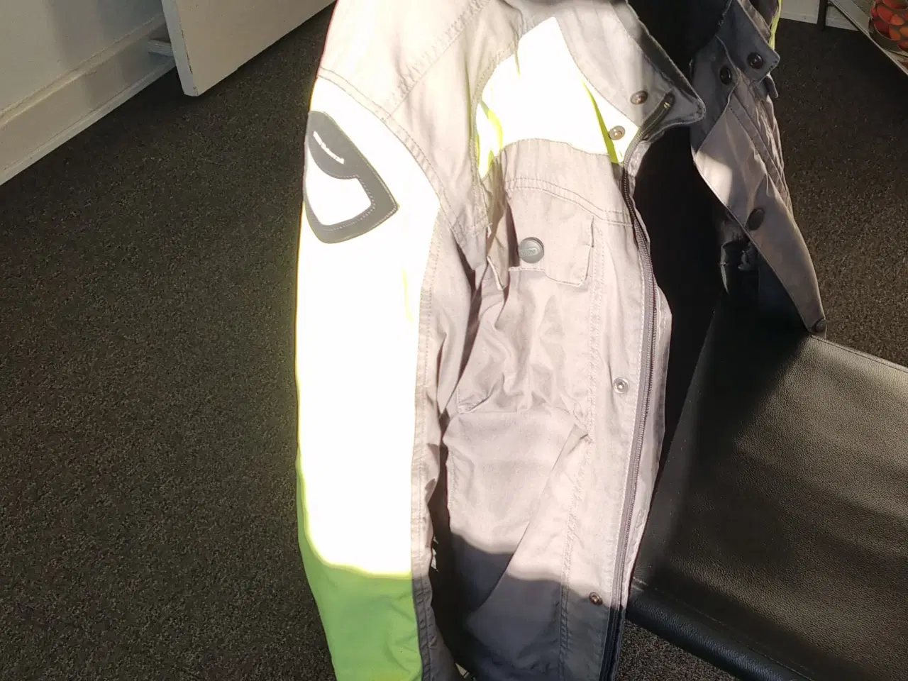 Billede 5 - Bmw jakke med god beskyttelse.