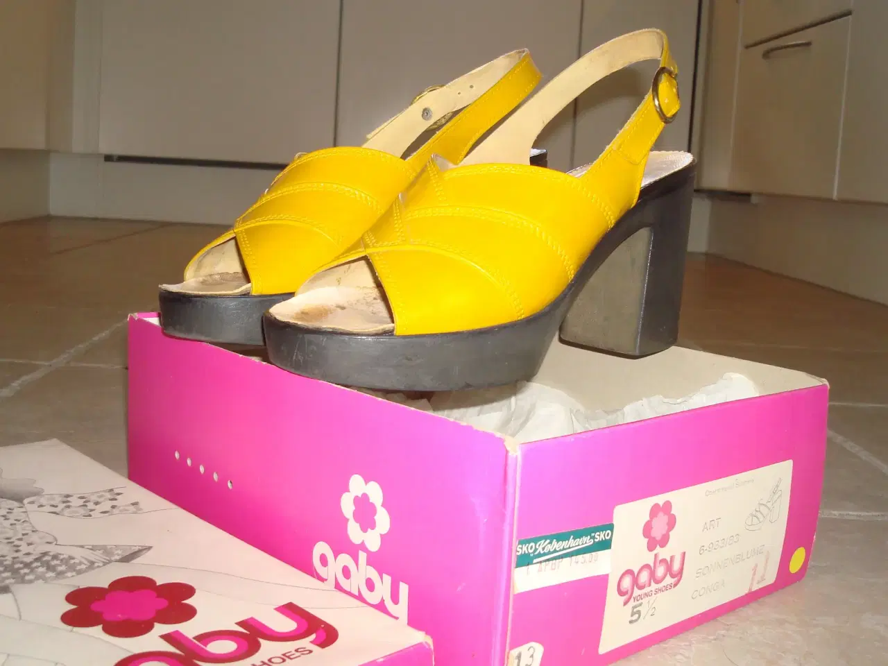 Billede 2 - Retro sandaler