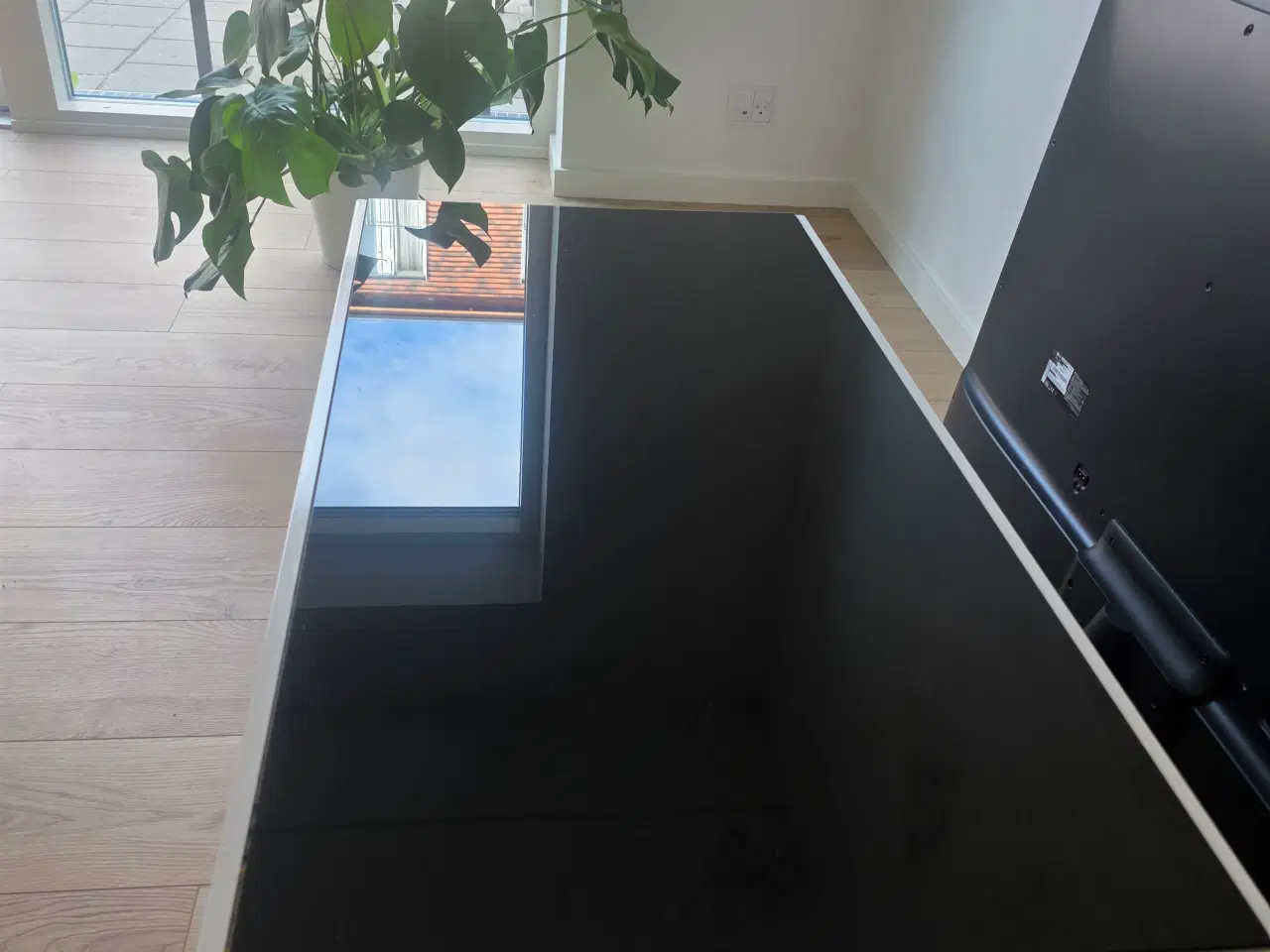 Billede 4 - TV real sæt +sofabord 