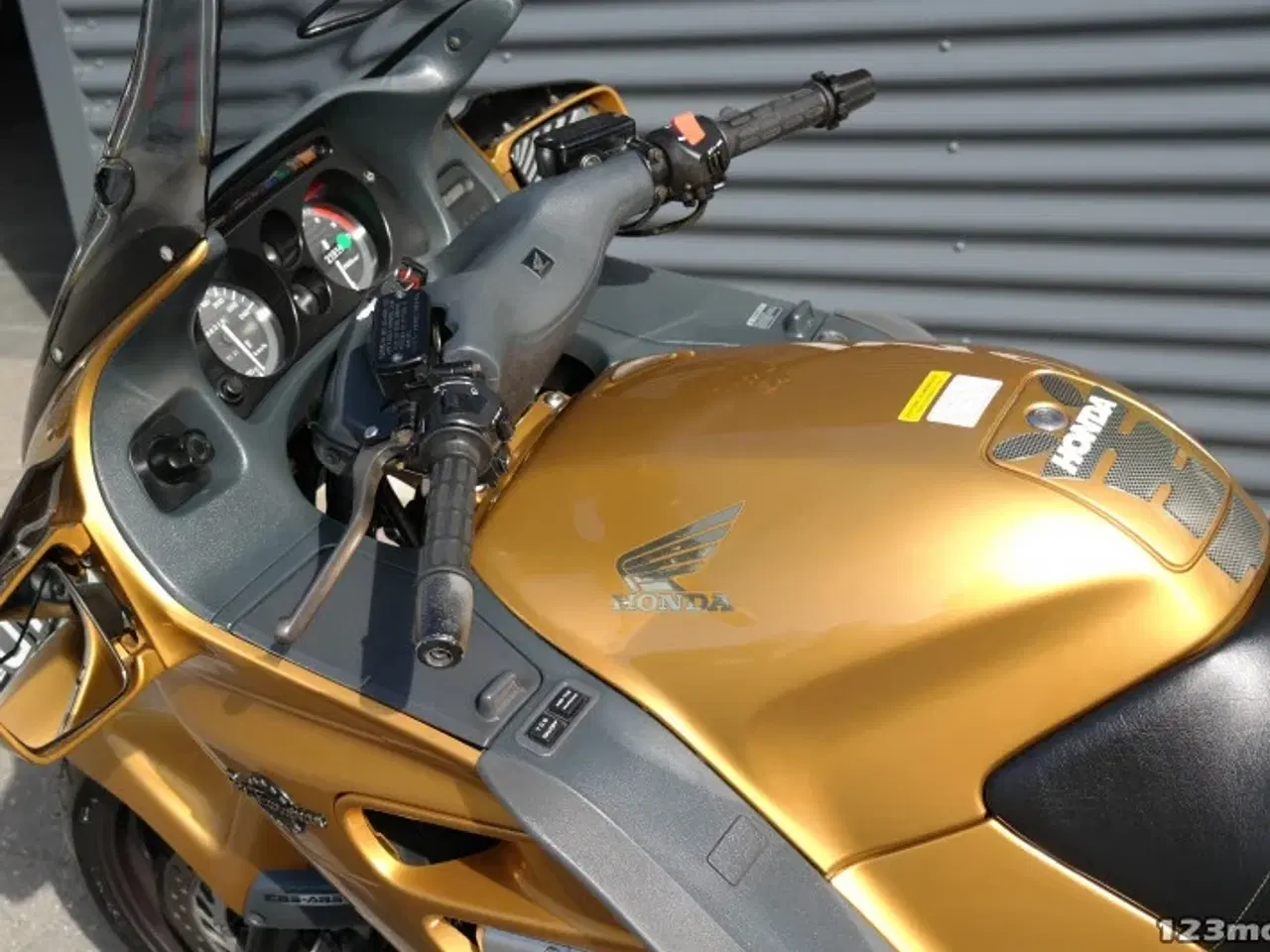 Billede 23 - Honda ST 1100 Pan European MC-SYD       BYTTER GERNE