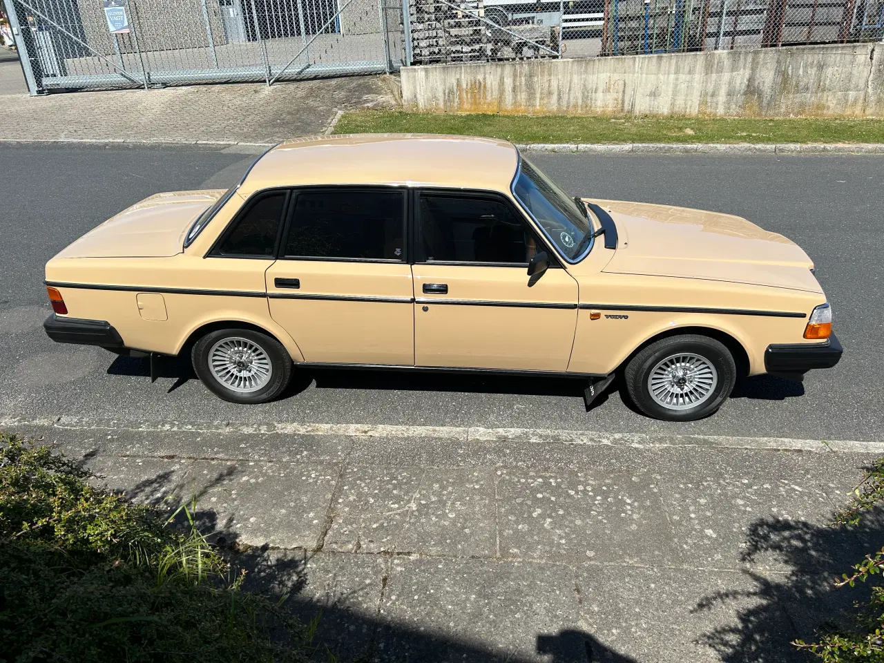 Billede 7 - Volvo 240 GL Aut årg 1984