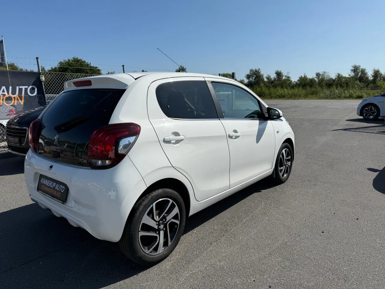 Billede 4 - Peugeot 108 1,0 e-Vti White Edition 69HK 5d