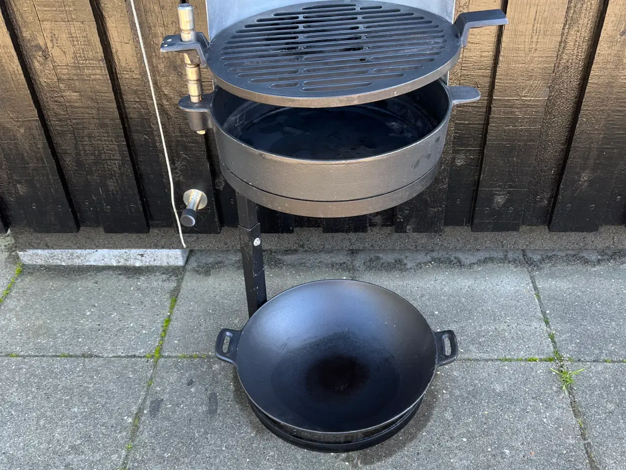 Billede 4 - Støbejerns grill med indstilling højfe
