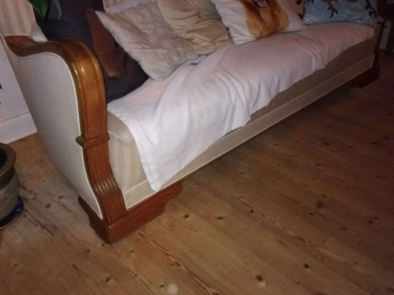 Billede 1 - Flot gammel sofa-