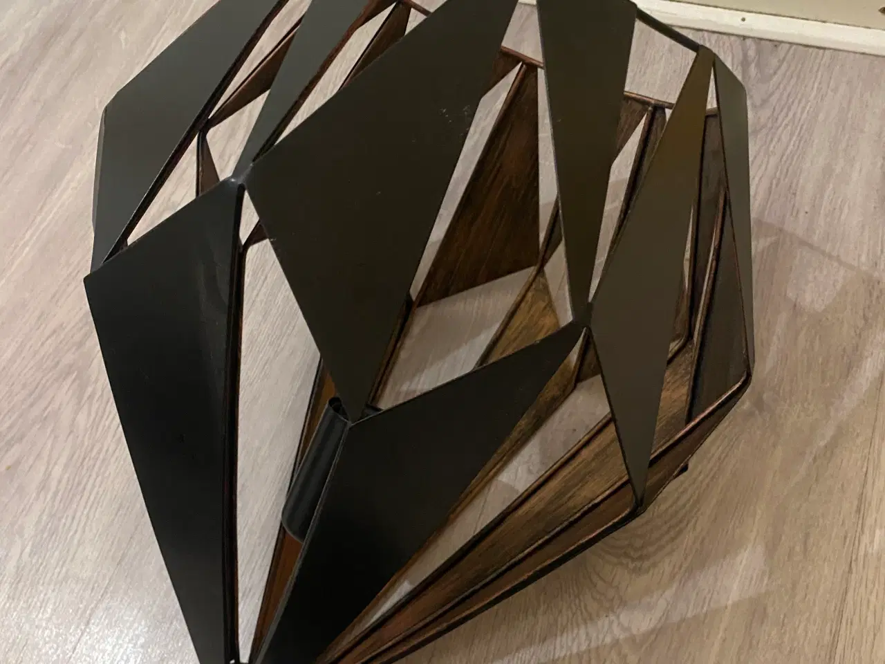 Billede 3 - EGLO pendel / loftlampe – sort metal, moderne desi