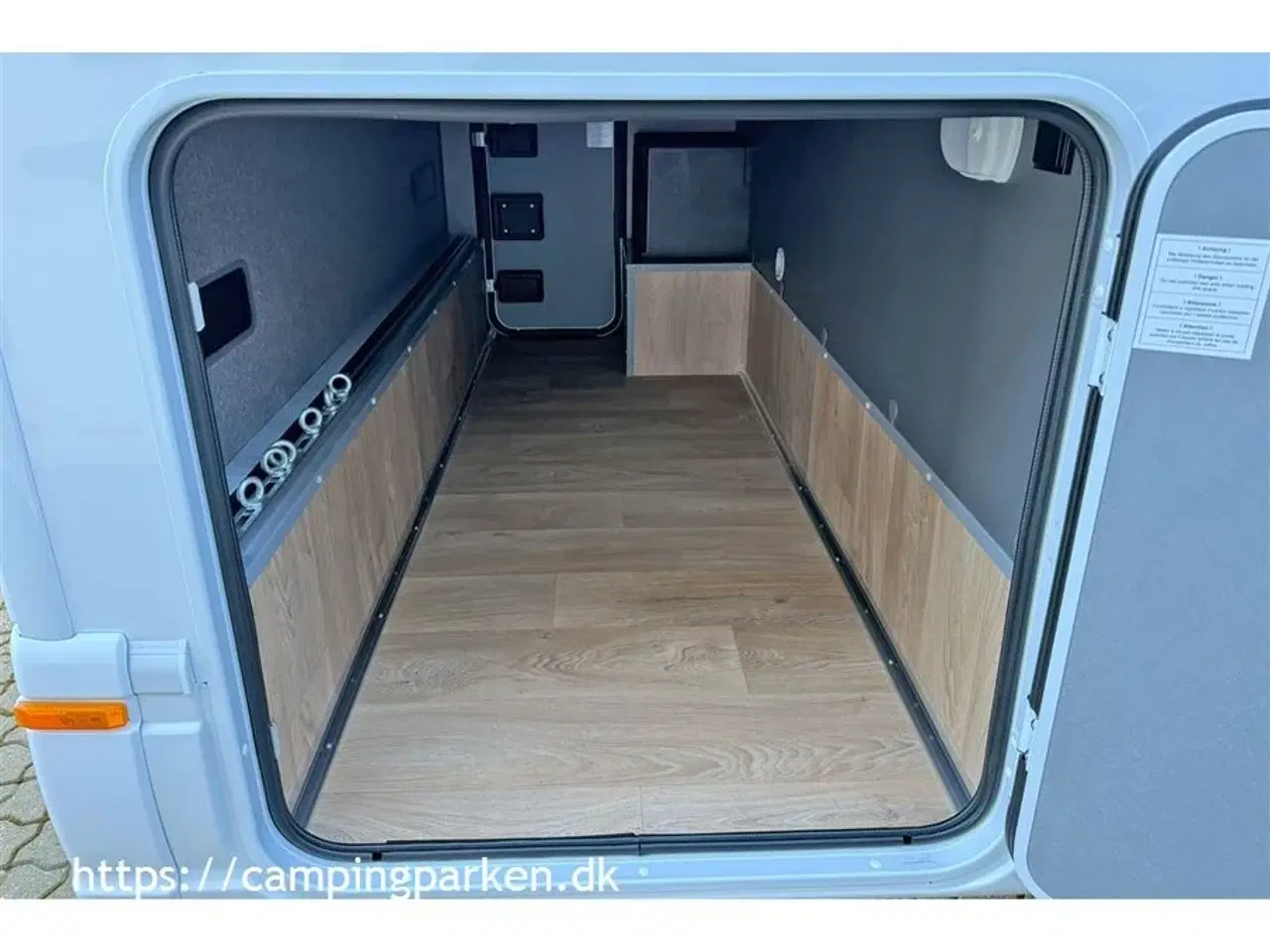 Billede 16 - 2025 - Dethleffs Trend T 6617 EB   Super flot, nyudviklet Dethleffs Trend, automatgear, lave enkeltsenge, 6,71 m lang