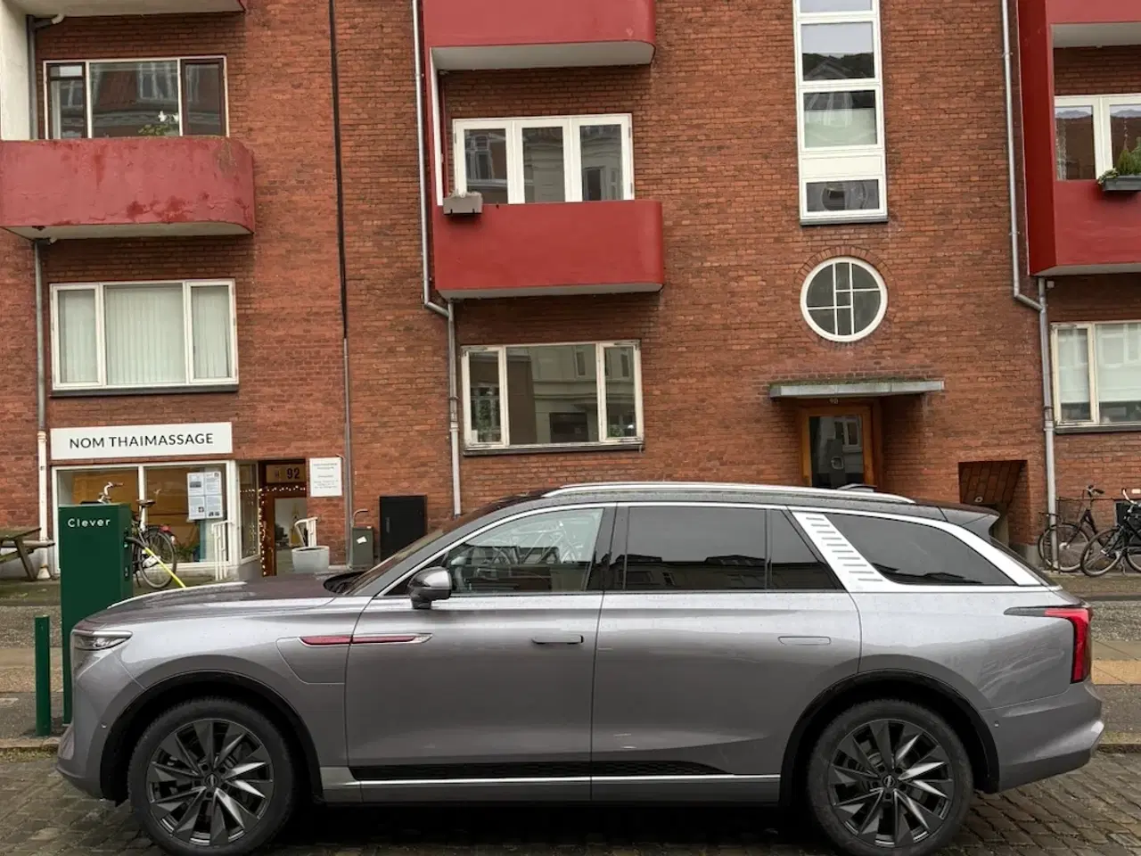 Billede 3 - Hongqi E-HS9 99 Exclusive