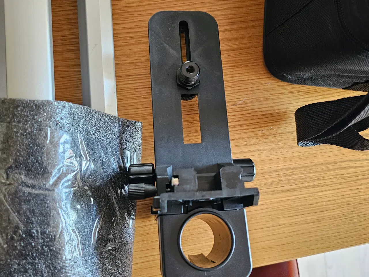 Billede 10 - VERTIKAL OG HORISONTAL STATIV TIL LASER OG KAMERA.