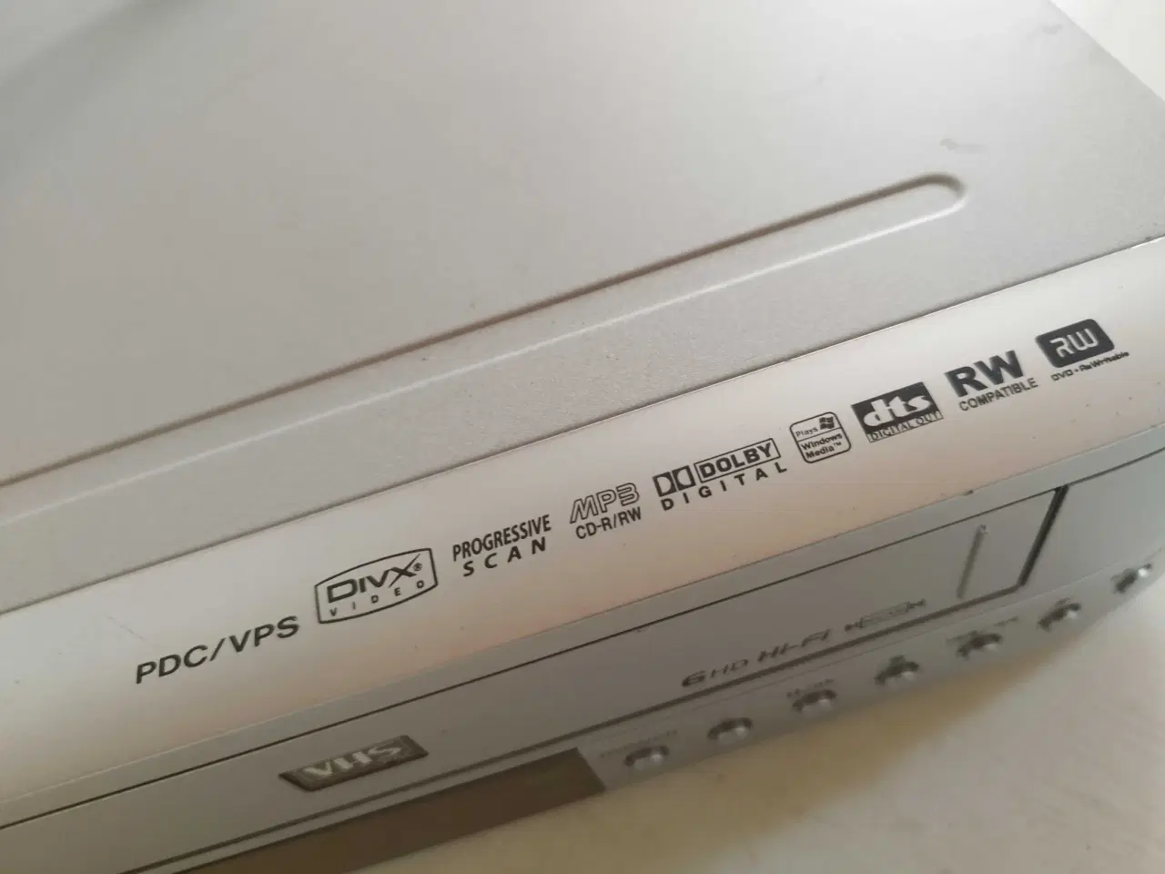 Billede 4 - Dvd/vhs combi maskine 