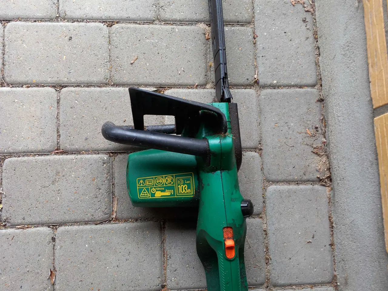 Billede 1 - Kædesav 220 v