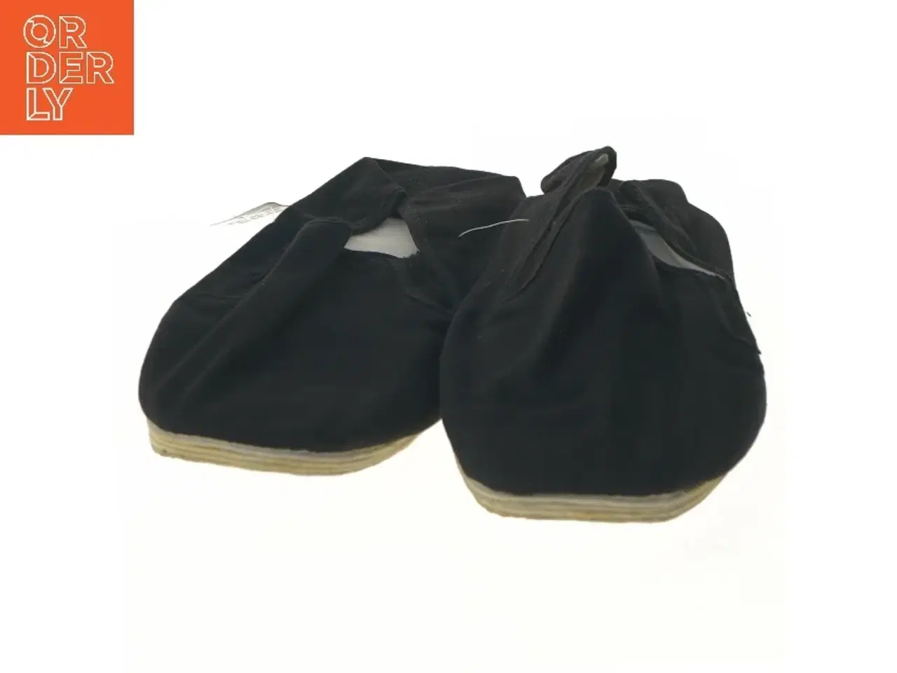 Billede 3 - Sorte Mai/kinasko str. 46 fra Coop (str. 46 )