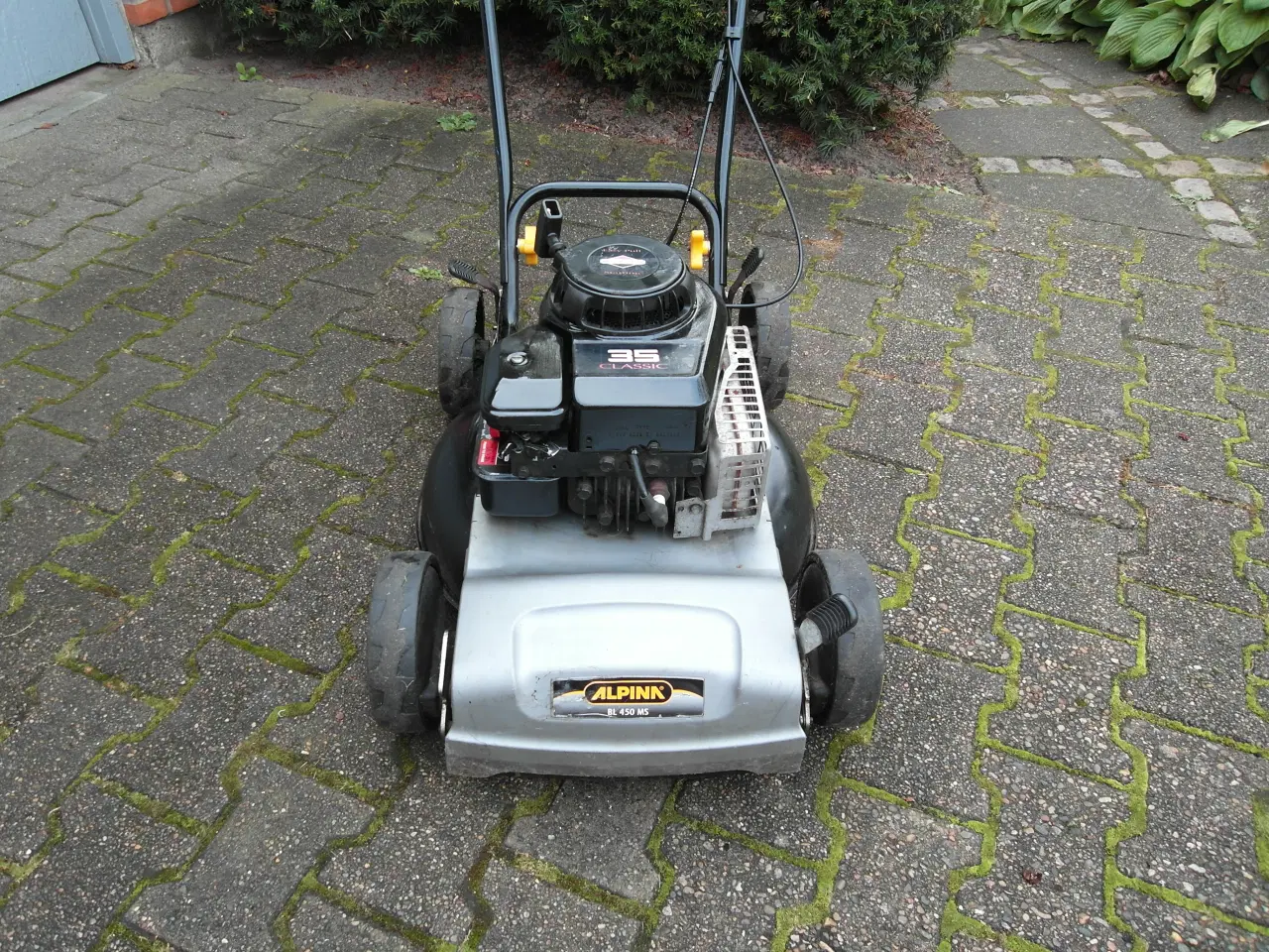 Billede 6 - Plæneklipper Alpina med Briggs&Stratton motor