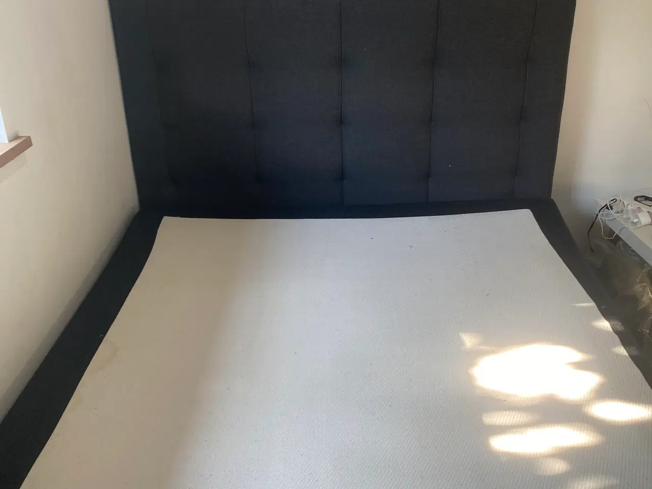Billede 2 - 😴 Luksus-elevationsseng med karakter – 140x200 cm