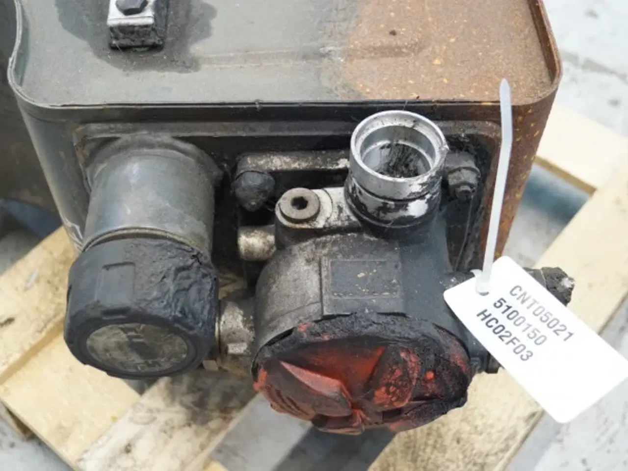 Billede 11 - Claas Lexion 550 Hydrauliktank 5100150