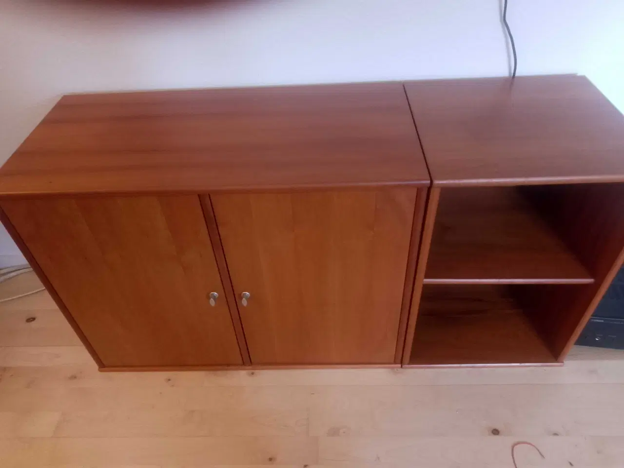 Billede 2 - Tvilum Skænk Kirsebærtræ