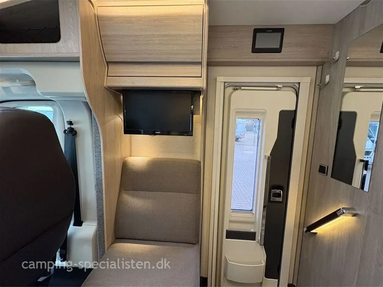 Billede 10 - 2021 - Kabe Travel Master Classic 740 LGB   Kabe Travel Master Classic 740 LGB 2021 - Se den nu hos Camping-Specialisten.dk