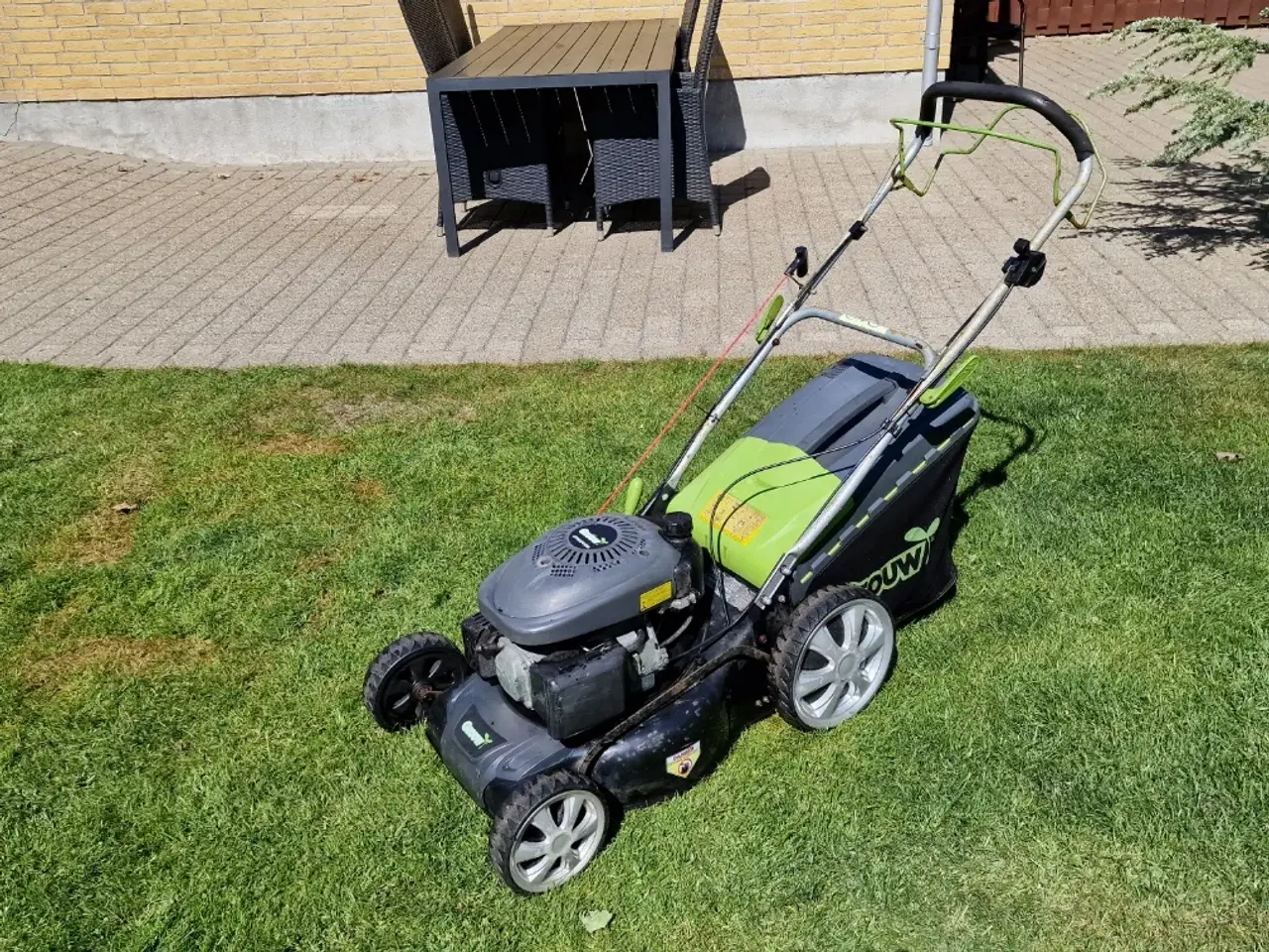 Billede 2 - Plæneklipper Grouw ( Ny serviceret)