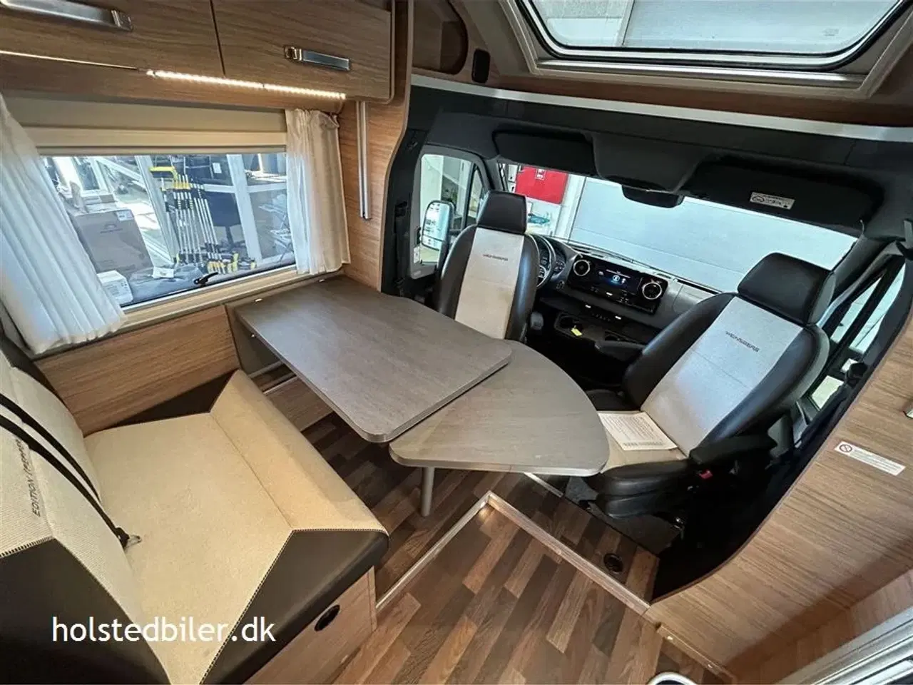 Billede 9 - 2023 - Weinsberg Pepper Edition MEG 640 Suite   Mercedes og 4 sovepladser.