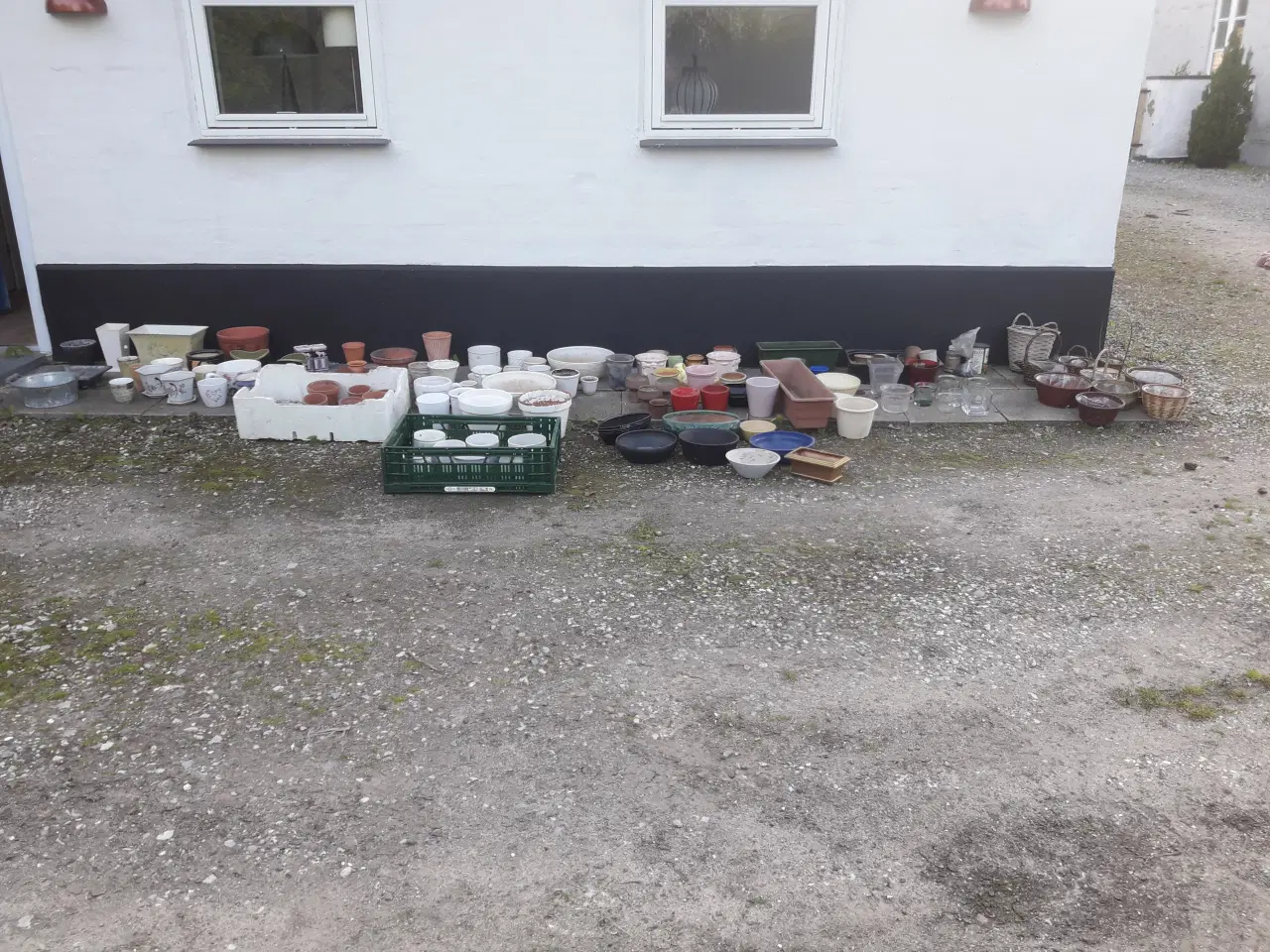 Billede 1 - urtepotter til ude og inde