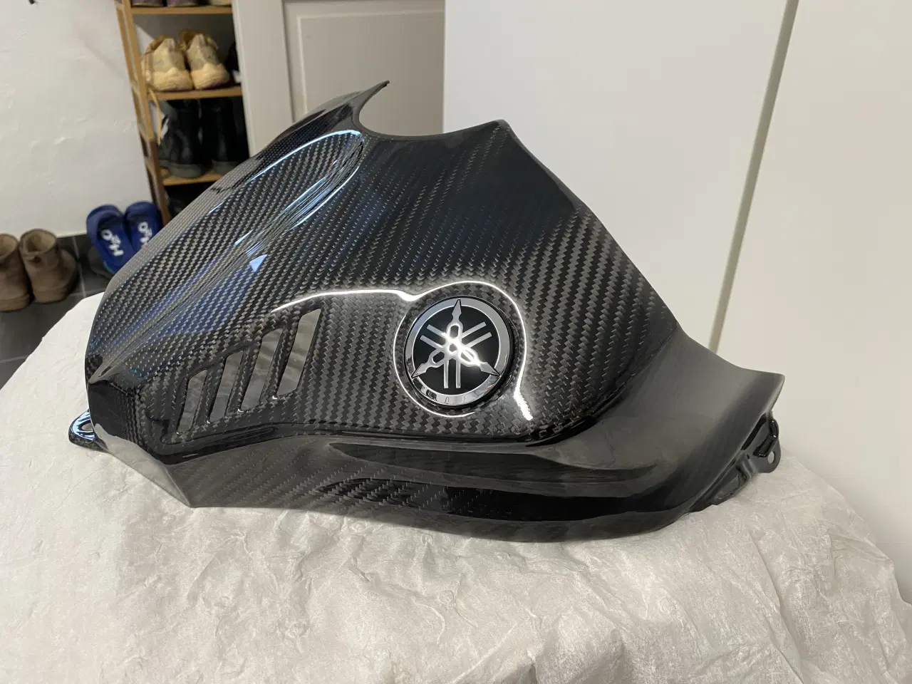 Billede 3 - Yamaha R1 Carbon Tank/Luftfilter Cover. 