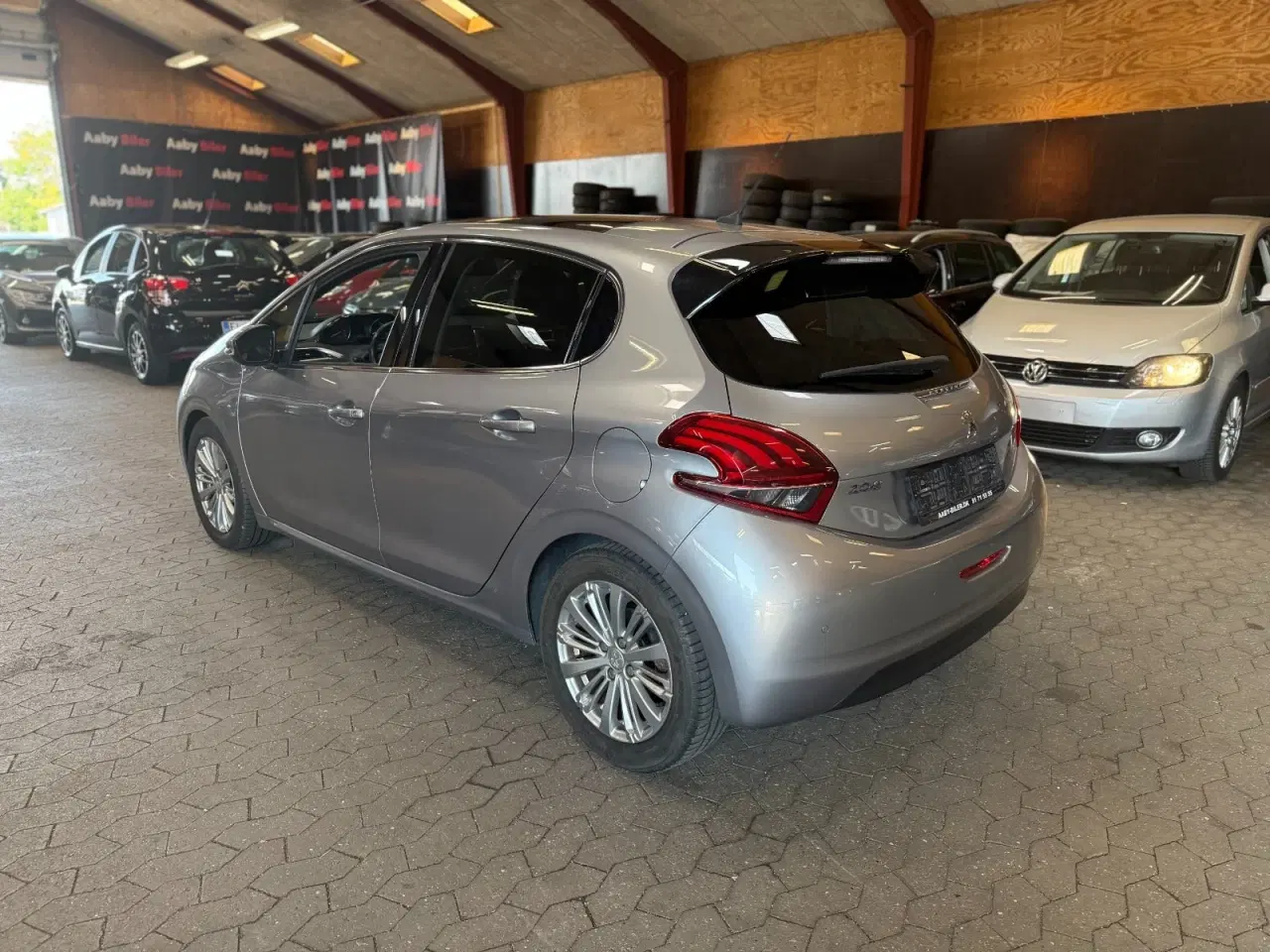 Billede 7 - Peugeot 208 1,5 BlueHDi 100 Allure Sky