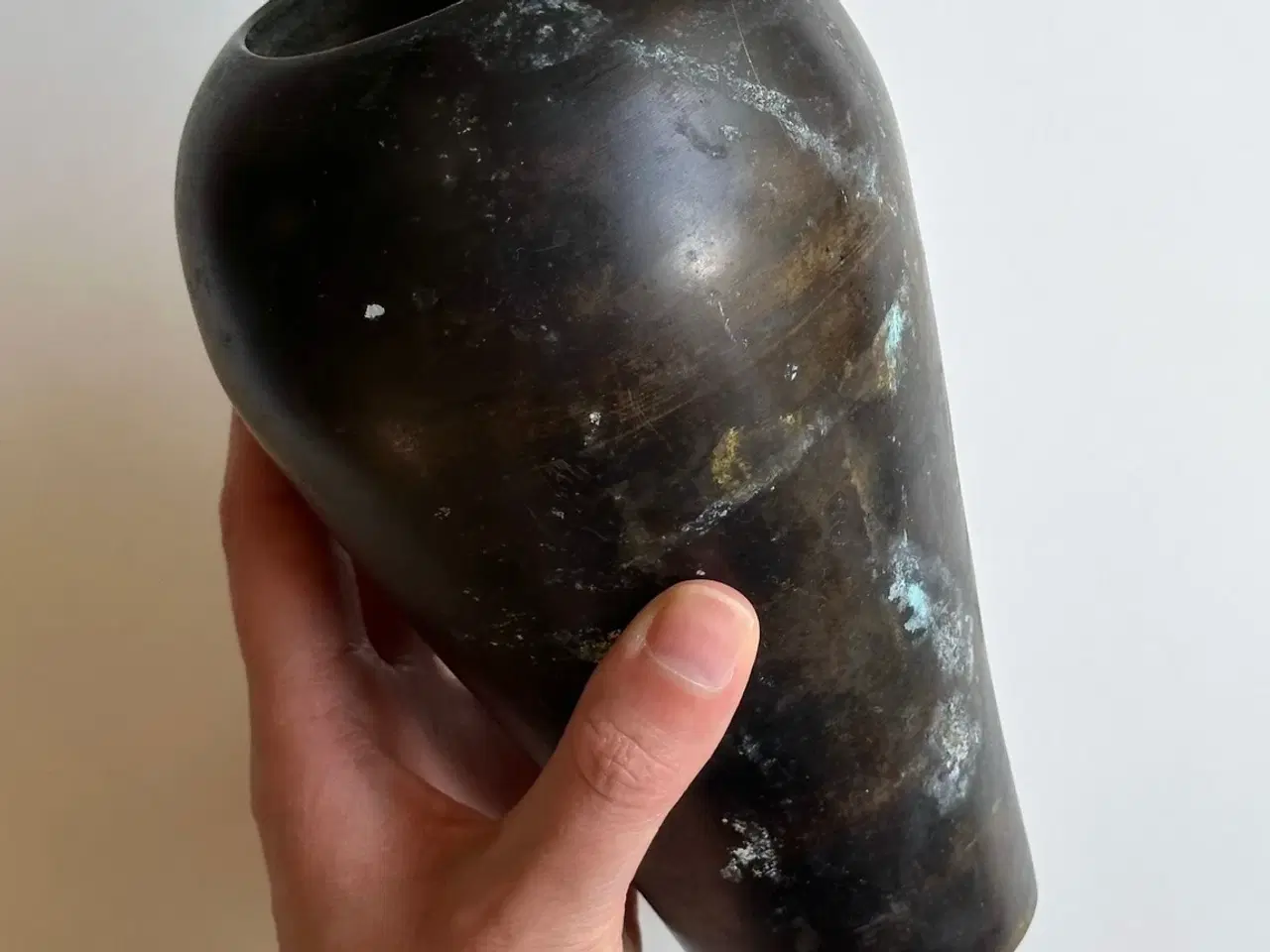 Billede 3 - Patineret metalvase
