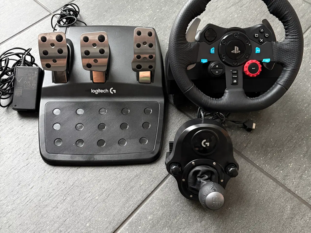 Billede 1 - Logitech g29 gaming rat med gear skifter 