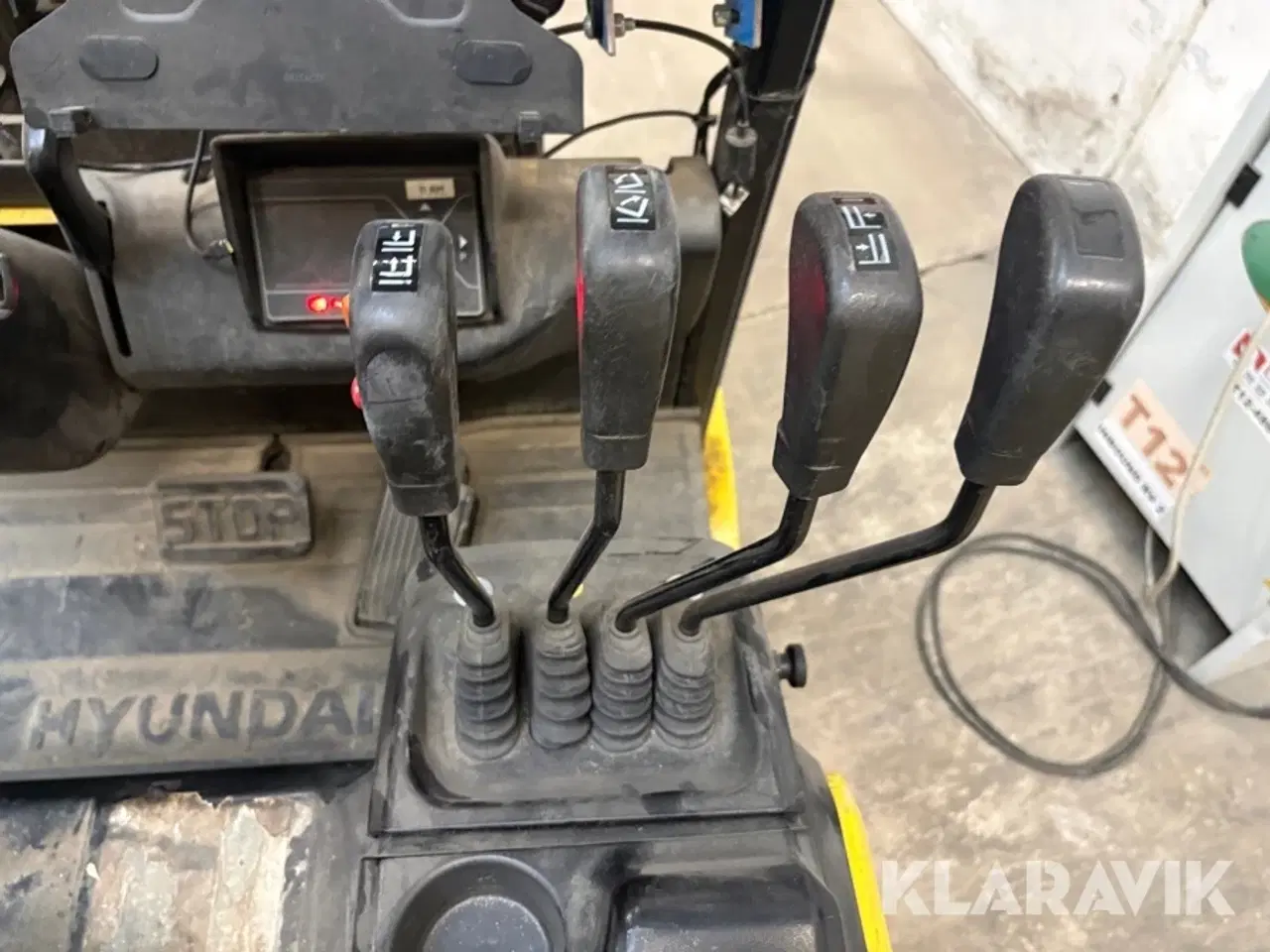 Billede 12 - Gaffeltruck Hyundai 18BT-9