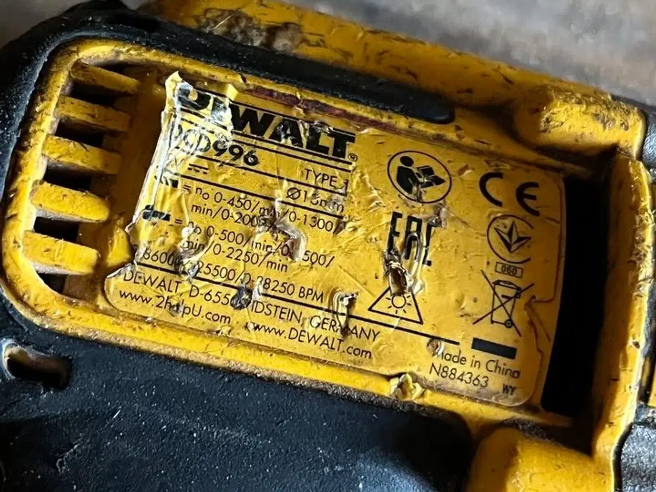 Billede 3 - 6 Stk. Værktøj DEWALT + 4 Batterier, 2 Oplader + Transportks.