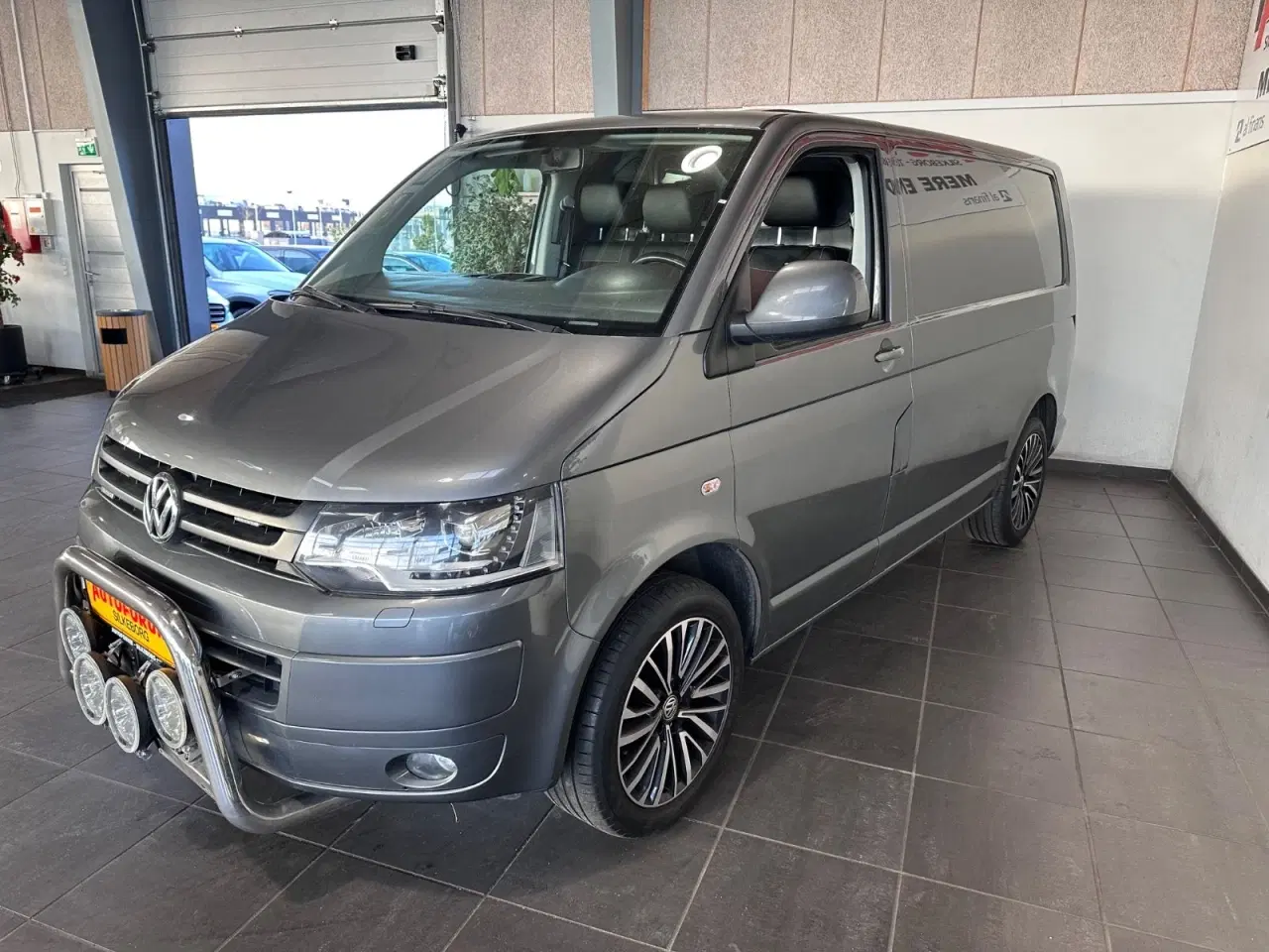 Billede 3 - VW Transporter 2,0 TDi 180 Kassevogn DSG 4Motion kort