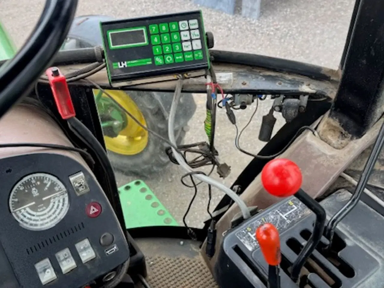 Billede 18 - John Deere 3050 4WD MED FRONTVÆGTE