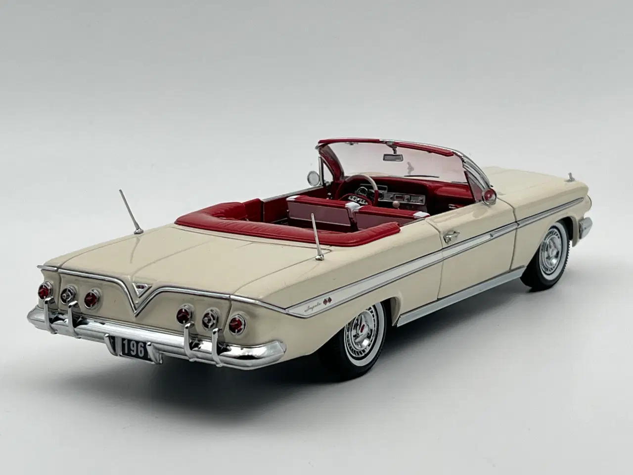 Billede 4 - 1961 Chevrolet Impala SS 409 1:18 