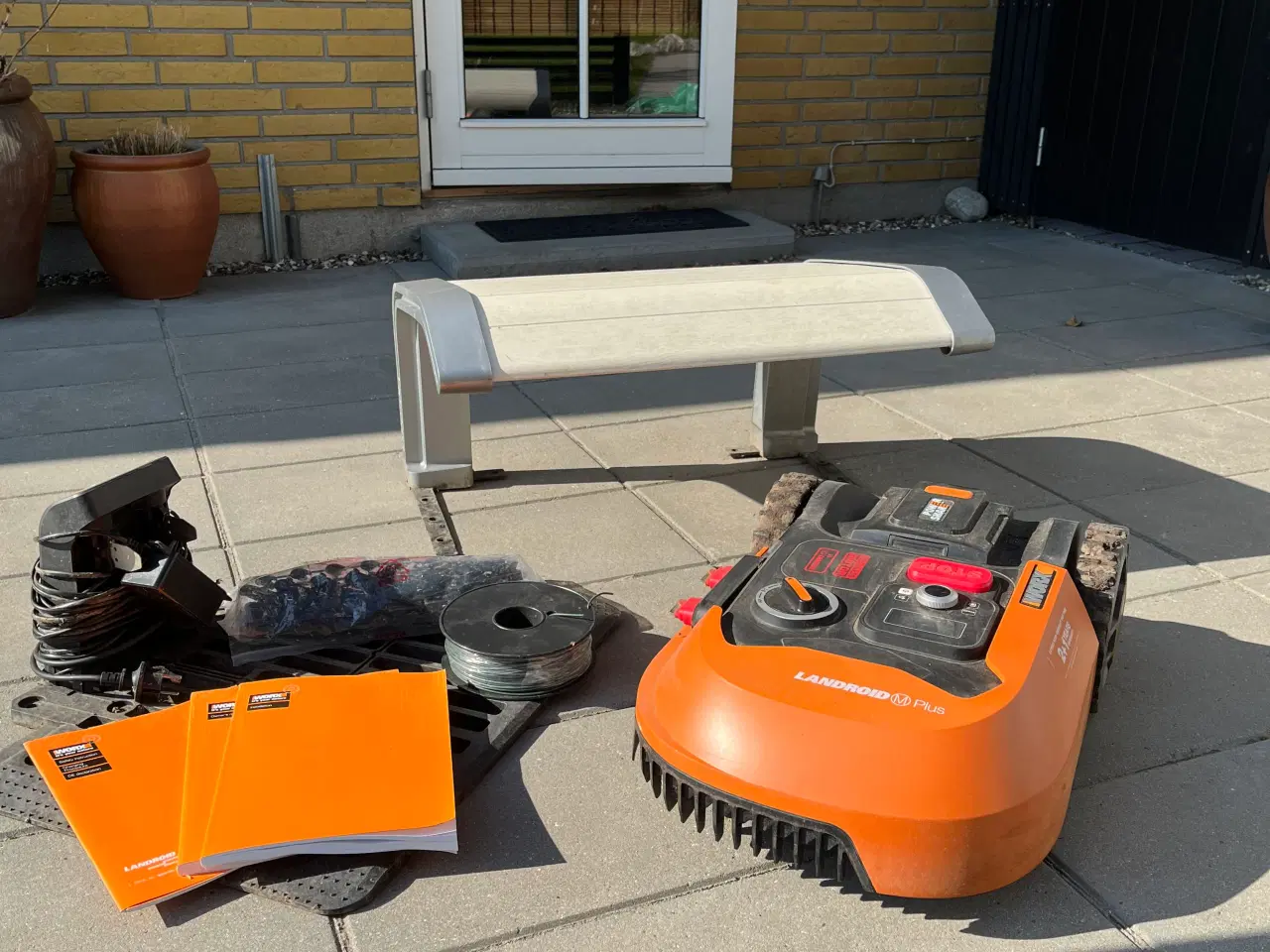 Billede 1 - Worx Landroid robotplæneklipper