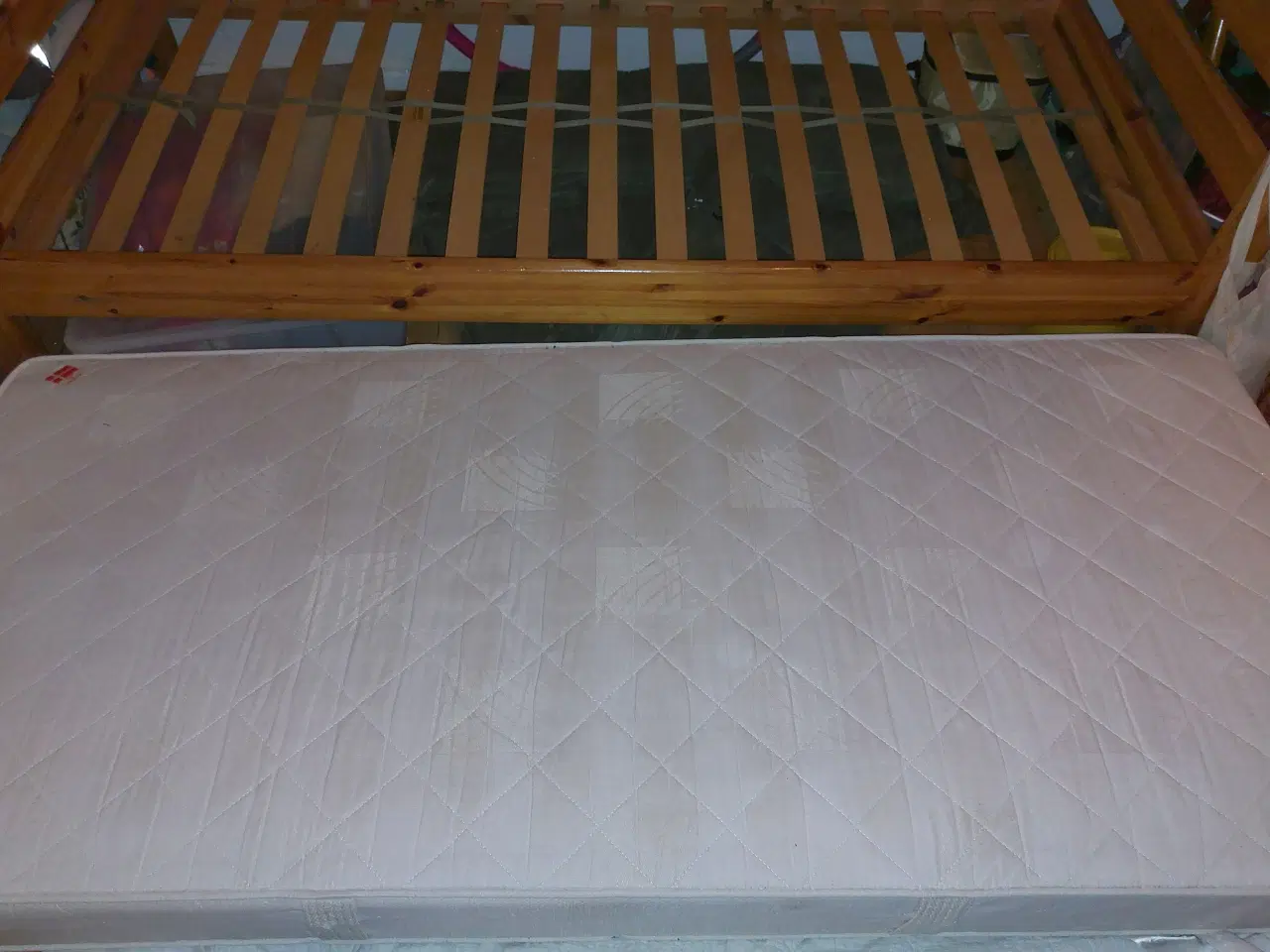 Billede 3 - Træ seng med Madras