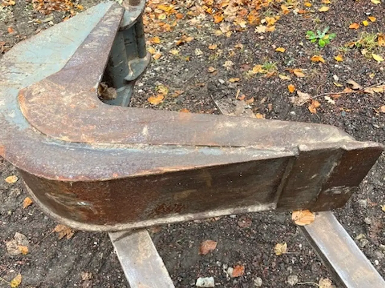 Billede 1 - 30 cm. og 60 cm. Graveskovl til rendegraver.