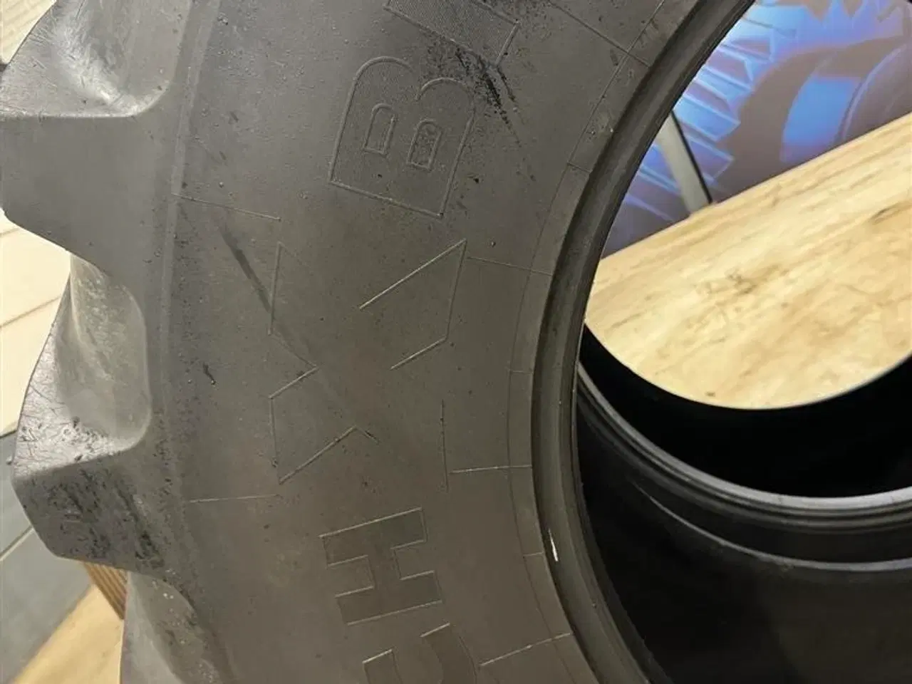 Billede 4 - Michelin 650/85R38