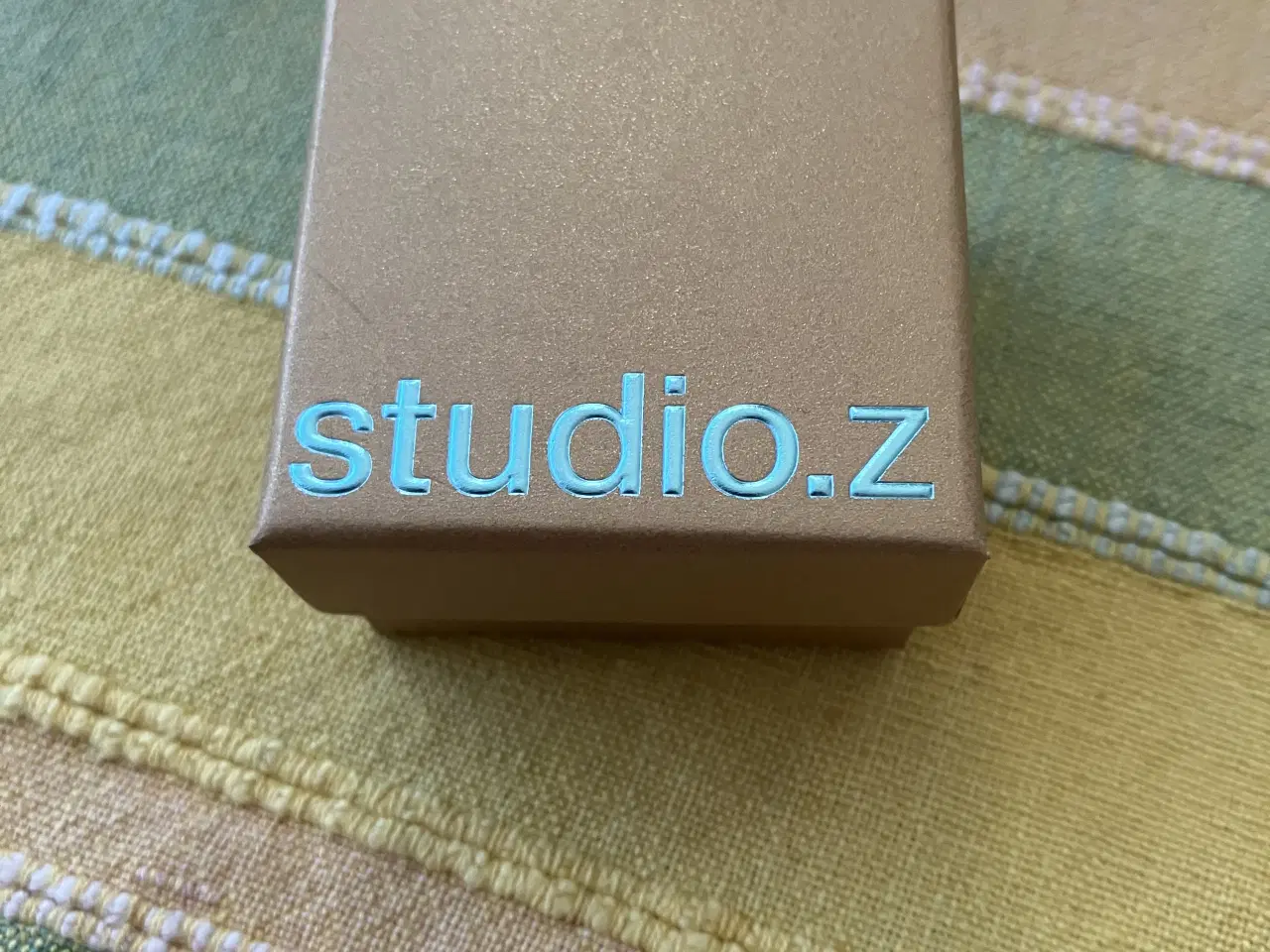 Billede 2 - Studio Z Magma sølvøreringe