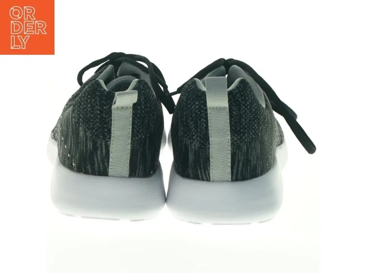 Billede 6 - Sorte sneakers (str. 46)